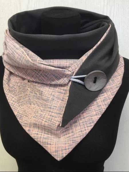 Sciarpa Rosa Casuale Abbottonata, Scarves&Gloves