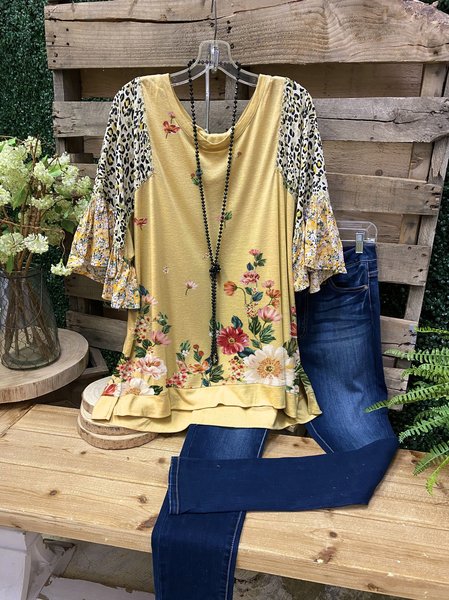 Floral Graphic Crew Neck Casual Tee, Yellow, Blouses
