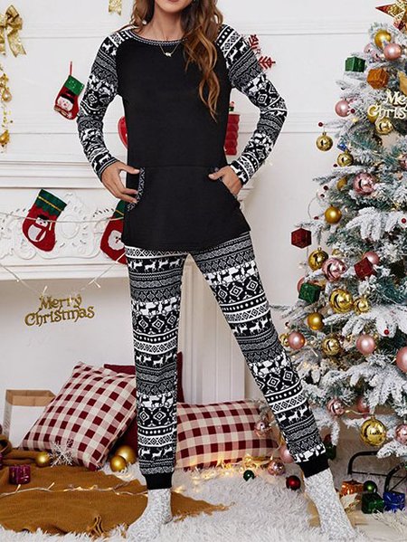 Christmas Printed Sweet Raglan Sleeve Crew Neck Suits, Black-white, Suit Set
Christmas Printed Sweet Raglan Sleeve Crew Neck Suits, Black-white, Suit Set