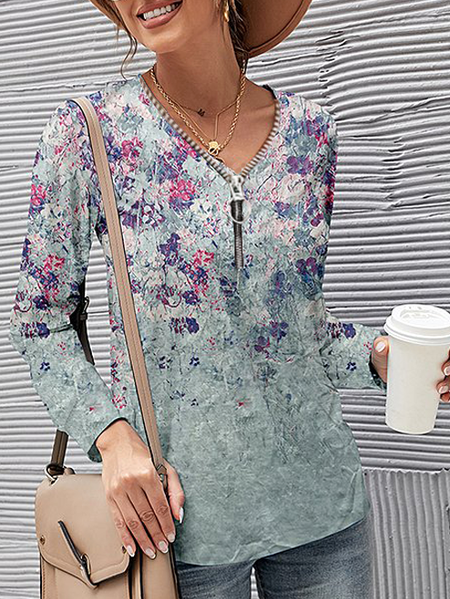 Regular Fit V Neck Floral Shirts & Tops Floral gradient top, Aqua, Long sleeve tops
Regular Fit V Neck Floral Shirts & Tops Floral gradient top, Aqua, Long sleeve tops