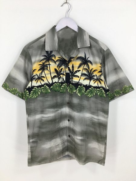 Mens Coconut Tree Print Casual Breathable Chest Pocket Short Sleeve Hawaiian Shirts, Gray, Men's Floral shirt
Mens Coconut Tree Print Casual Breathable Chest Pocket Short Sleeve Hawaiian Shirts, Gray, Men's Floral shirt