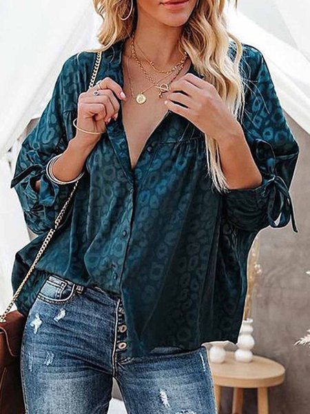 Long sleeve stand collar V-neck leopard print nail pearl button top shirt Plus Size, Green, Blouses & Shirts
Long sleeve stand collar V-neck leopard print nail pearl button top shirt Plus Size, Green, Blouses & Shirts
