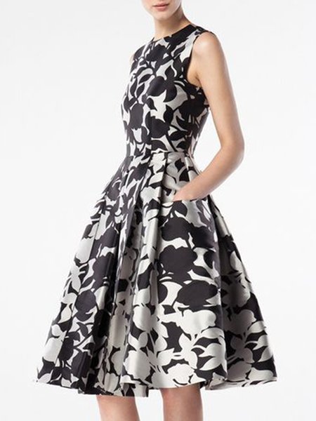 Elegant Regular Fit Crew Neck Midi Dress, Black, Midi Dresses
Elegant Regular Fit Crew Neck Midi Dress, Black, Midi Dresses