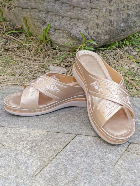 Ethnic Floral Embroidery Cross Straps Casual Slippers, Golden, Women Shoes>>Women's Shoes>>Women sandals Slippers
Ethnic Floral Embroidery Cross Straps Casual Slippers, Golden, Women Shoes>>Women's Shoes>>Women sandals Slippers