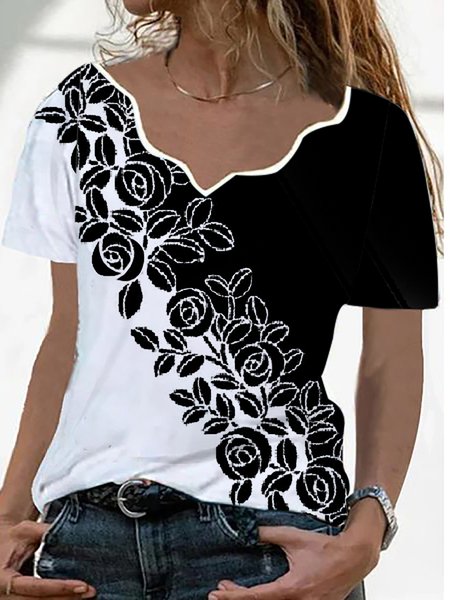 Wavy Collar Black And White Illustration Design Casual T-shirt, T-Shirts
Wavy Collar Black And White Illustration Design Casual T-shirt, T-Shirts