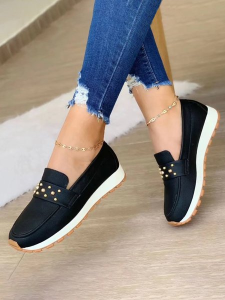 Casual Plus Size Rivets Decor Flat Shoes, Black, Sneakers