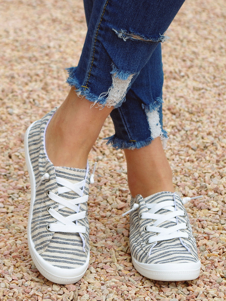 Striped Graphic-Print Denim Lace-Up Canvas Flats, Gray, Sneakers