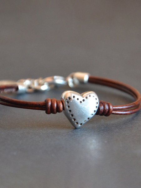 Casual Silver Heart Leather Rope Beaded Bracelet Everyday Casual Western Style Jewelry, Bracelets
Casual Silver Heart Leather Rope Beaded Bracelet Everyday Casual Western Style Jewelry, Bracelets