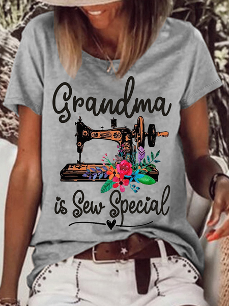 Women's Grandma Is Sew Special Funny Sewing Grandma Saying Crew Neck Casual T-Shirt, Gray, T-shirts
Women's Grandma Is Sew Special Funny Sewing Grandma Saying Crew Neck Casual T-Shirt, Gray, T-shirts