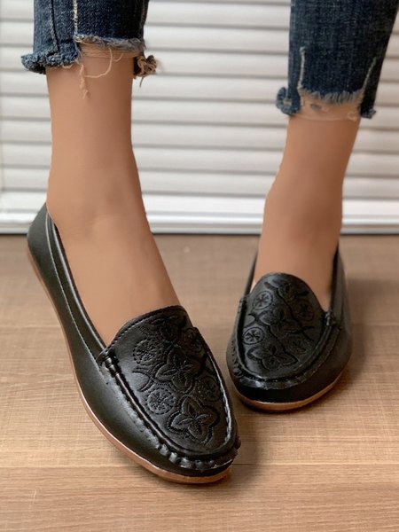 Comfortable Soft Sole Fashion Embossed Loafers, Black, Flats