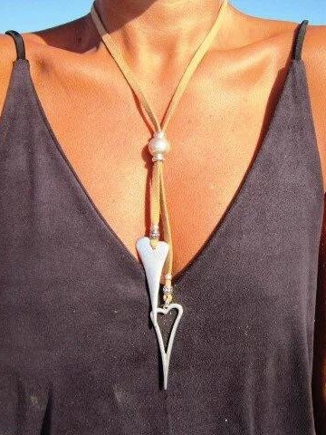 Retro Metal Heart Leather Necklace Western Style Y-chain Music Festival Women's Jewelry, As picture, Necklaces
Retro Metal Heart Leather Necklace Western Style Y-chain Music Festival Women's Jewelry, As picture, Necklaces
