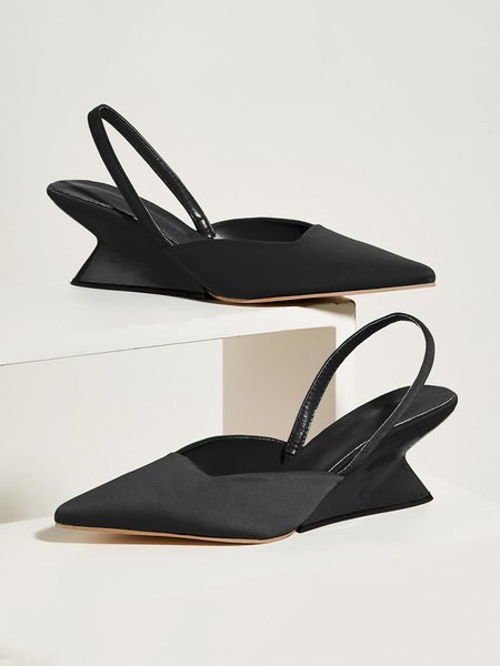 

Women Minimalist Pointed Toe Wedge Sandals, Black, Sandals