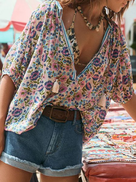 V Neck Half Sleeve Floral Buckle Regular Loose Shirt For Women, Multicolor, Blouses
V Neck Half Sleeve Floral Buckle Regular Loose Shirt For Women, Multicolor, Blouses