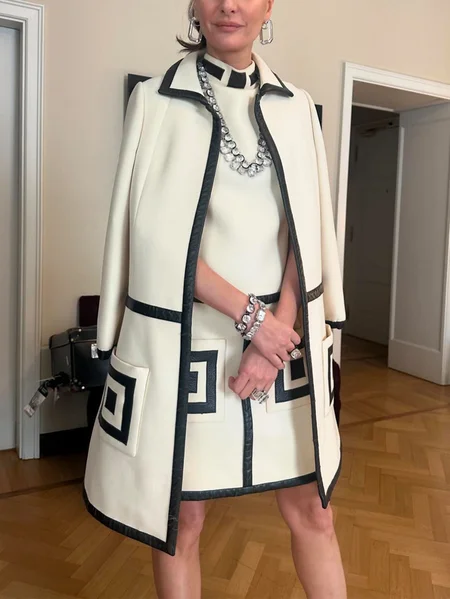 Plus Size Regular Fit Regular Sleeve Color Block Urban Faux Leather Coat, Black-white, Plus Outerwear
Plus Size Regular Fit Regular Sleeve Color Block Urban Faux Leather Coat, Black-white, Plus Outerwear