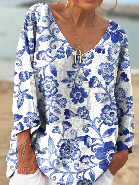 Women's Vintage Floral Art Print Casual V-neck Long Sleeve Comfortable Cotton T-shirt, Blue, Long sleeves
Women's Vintage Floral Art Print Casual V-neck Long Sleeve Comfortable Cotton T-shirt, Blue, Long sleeves