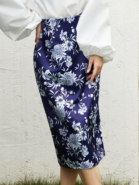 

Regular Fit High Waist Elegant Floral Midi Skirt, Blue, Skirts