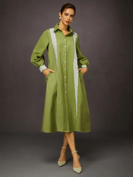 

Color-Block Lace Trim Shirt Dress - Versatile Cotton-Blend for Everyday, Green, Midi Dresses