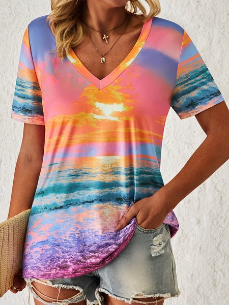 

Beautiful Ocean Graphic Printed V-Neck T-Shirt, Multicolor, T-Shirts