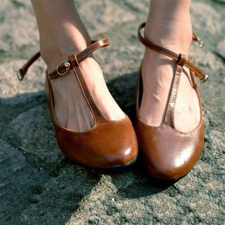 

Vintage Pointed Toe Buckle Strap Sandals, Brown, Auto-Clearance