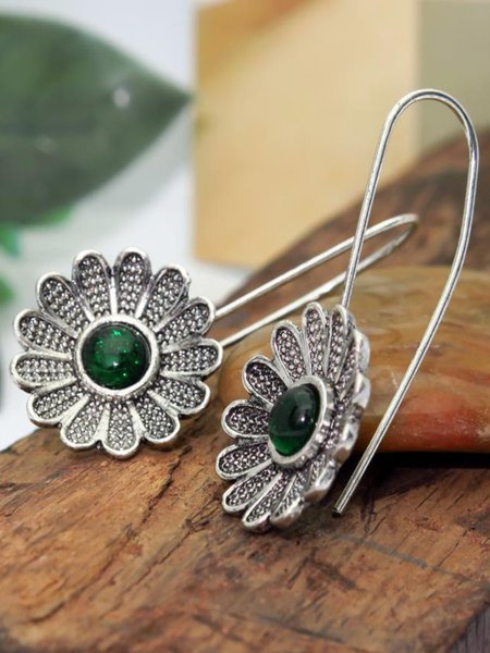 

Green Vintage Alloy Earrings, Earrings