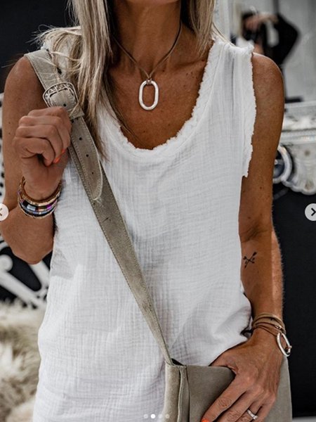 

White Casual Sleeveless Vests, Tops