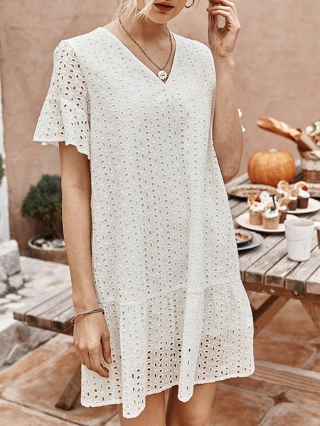 

Shift Holiday Eyelet Solid Mini Dress, White, Mini Dresses