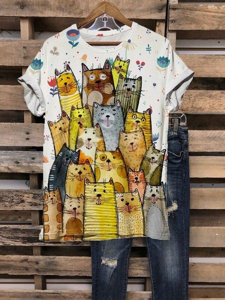 

Beige Cat Printed Casual Short Sleeve Shirt, T-Shirts