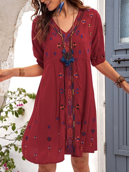 

Red Short Sleeve A-Line Floral Paneled Dress, Mini Dresses