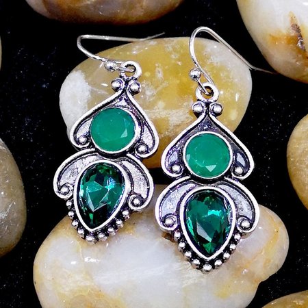 

Multicolor Vintage Alloy Earrings, Accessories