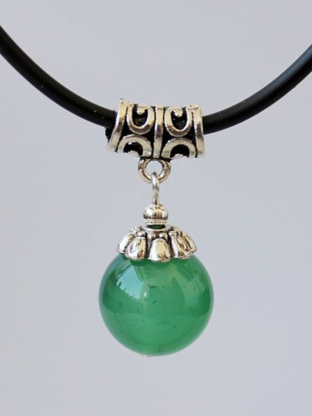 

Green Alloy Simple Necklaces, Necklaces