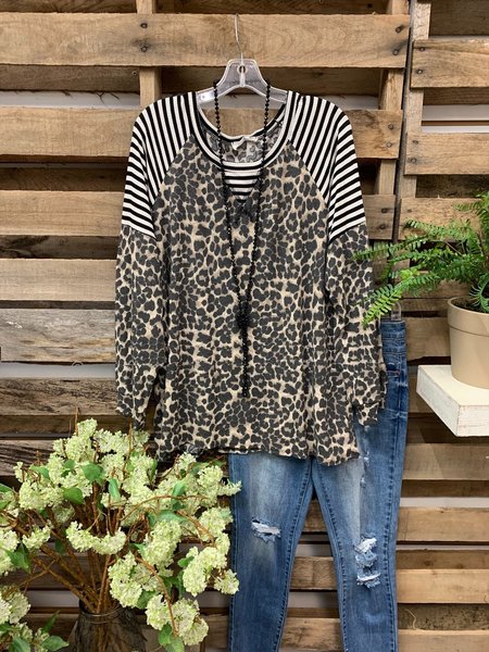 

Casual O-Neck Shirts & Tops, Leopard, Tops