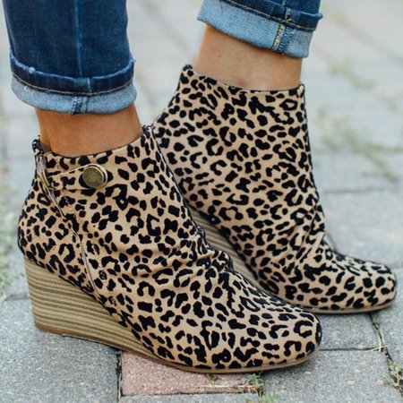 

Artificial Leather Button Block Heel Boots, Leopard-yellow, Boots