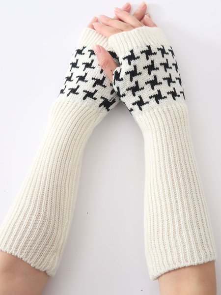 

Casual Printed Women All Season Gloves & Mittens, White, Scarves & Gloves