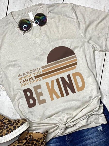 

Be Kind Tee, Off white, Hoodies&Sweatshirts