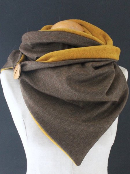 

Leisure and warm Scarves & Shawls, Deep brown, Accessories