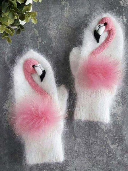 

Polyester Printed Casual Winter White Gloves, Scarves&Gloves
