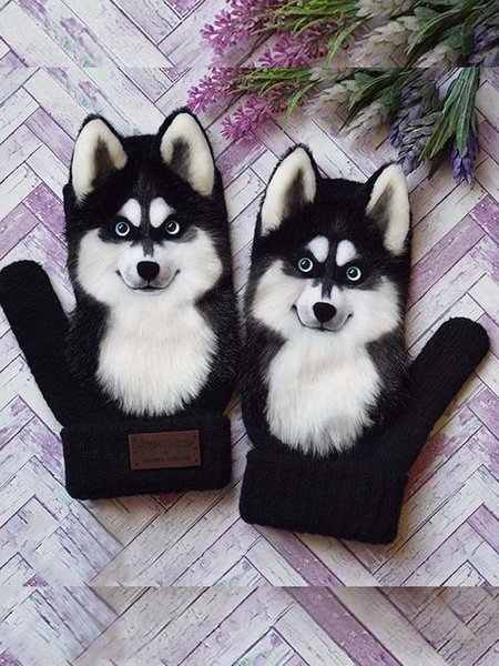 

Polyester Printed Casual Winter Black Gloves, Scarves & Gloves