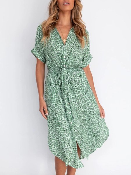

Short Sleeve Holiday Printed Midi Dress, Green, Dresses