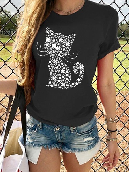 

Four-Leaf Clover Cat Graphic Tee, Black, T-shirts