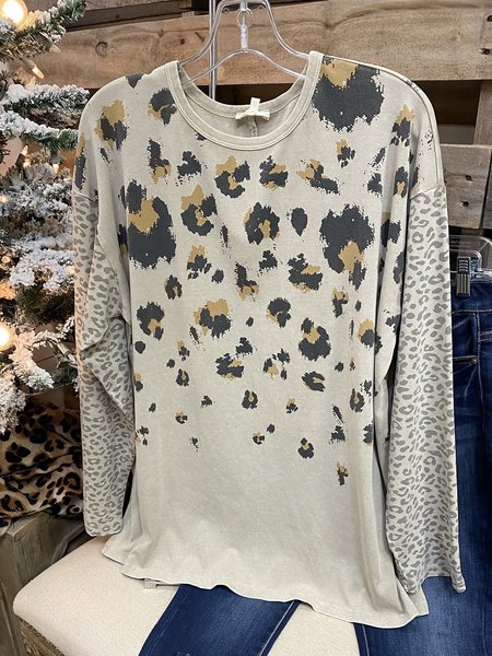 

Animal Print Long Sleeve Casual T-Shirts, Gray, Tees & T-shirts