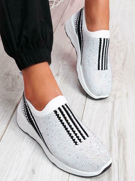

Holiday Flat Heel All Season Sneakers, White, Sneakers