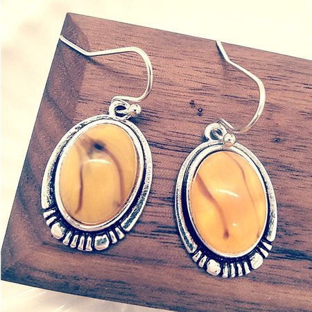

Casual Earrings, Yellow, Earrings