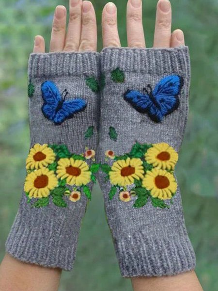 

Polyester Printed Vintage Winter Gloves, Multicolor, Accessories
