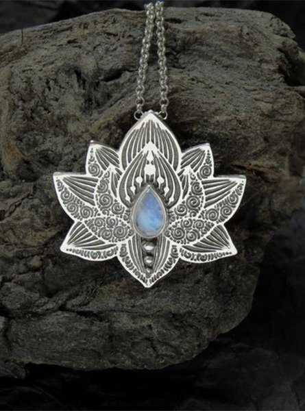 Elegant Necklaces, Jewelry