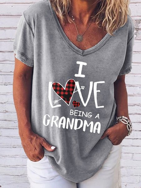 

Short Sleeve I LOVE BEING A GRANDMA Shirt & Top, Gray, T-shirts