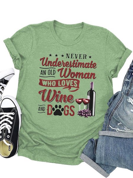 

Never Underestimate An Old Woman Tee, Army green, T-shirts