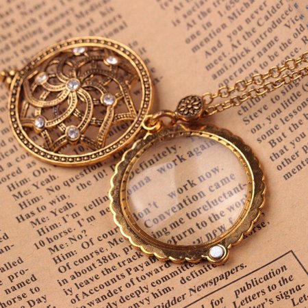 

Vintage Origina lMagnifying Glass Pendant Plain Alloy Necklaces, White, Necklaces
