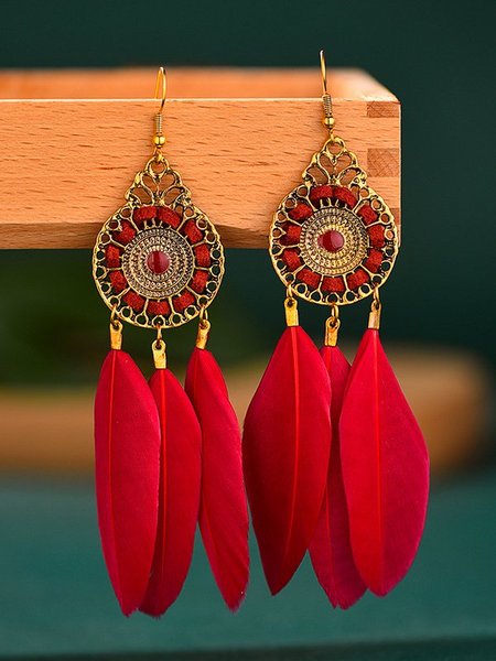 

Vintage Boho Feather Earrings, Wine red, Earrings