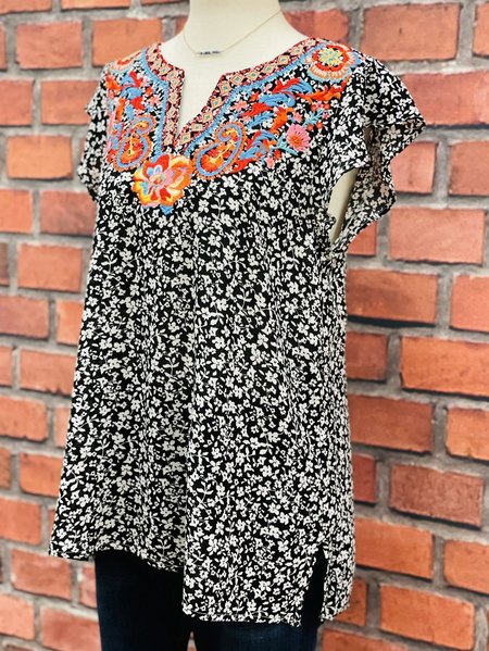 

Short Sleeve Vintage A-Line Shirts & Tops, Black, Auto-Clearance