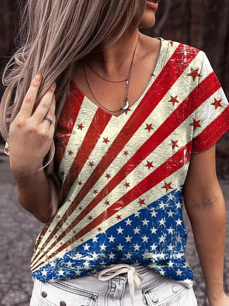 

Star V Neck Vintage T-shirt, Red, Tees & T-shirts